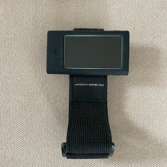 Apple iPod Nano 7th Generation - Picture 3 of 3